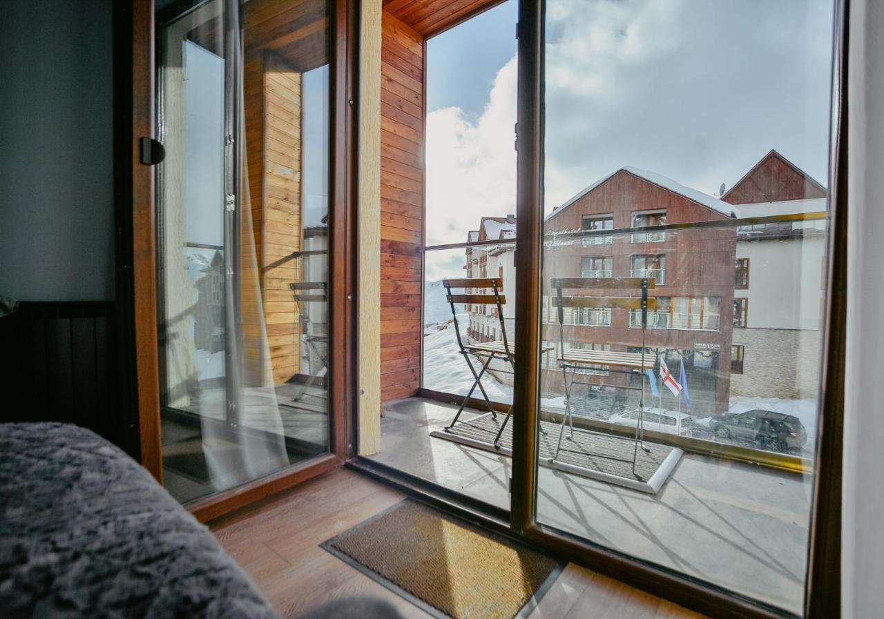Tedy'S Apartments In New Gudauri Eksteriør billede