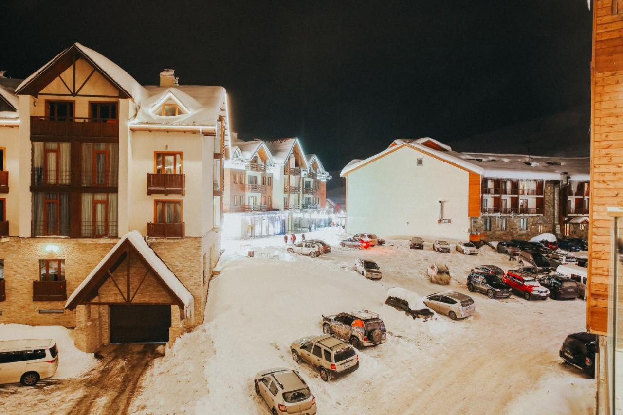 Tedy'S Apartments In New Gudauri Eksteriør billede